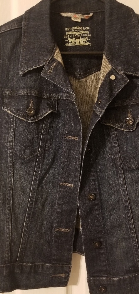 Women's Levi's jean vest